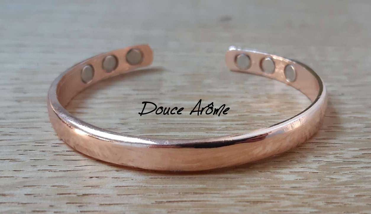 Bracelet ouvert magnétique en pur cuivre massif a motif inca