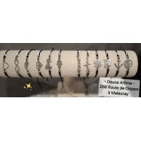 Bracelet cordon noir avec symbole argenté