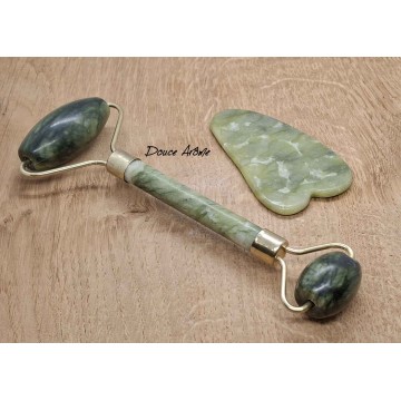Lot Roller Jade & Gua Sha en Jade Verte