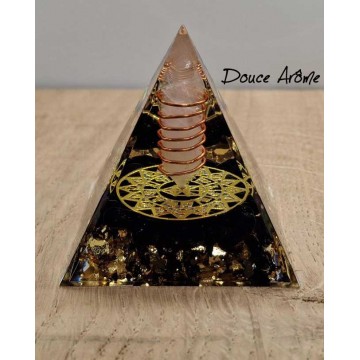 Pyramide Orgonite