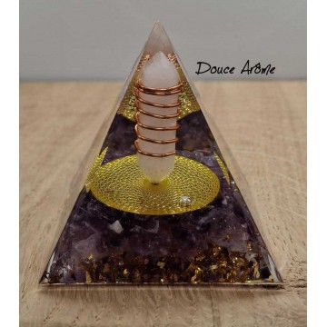 Pyramide Orgonite