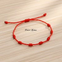 Bracelet rouge 7 noeuds